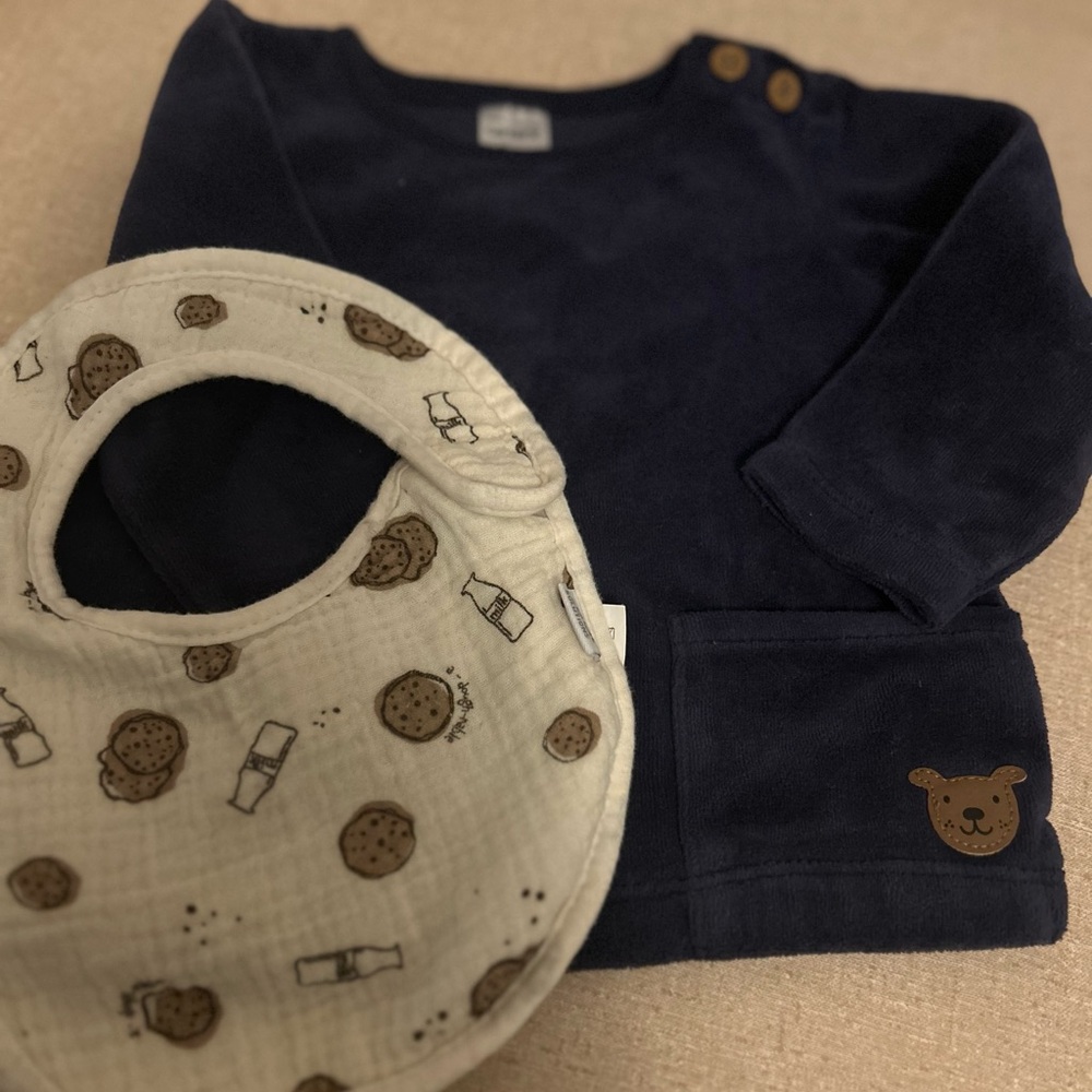 Carter's Navy Blue Top and Cream Bib Set